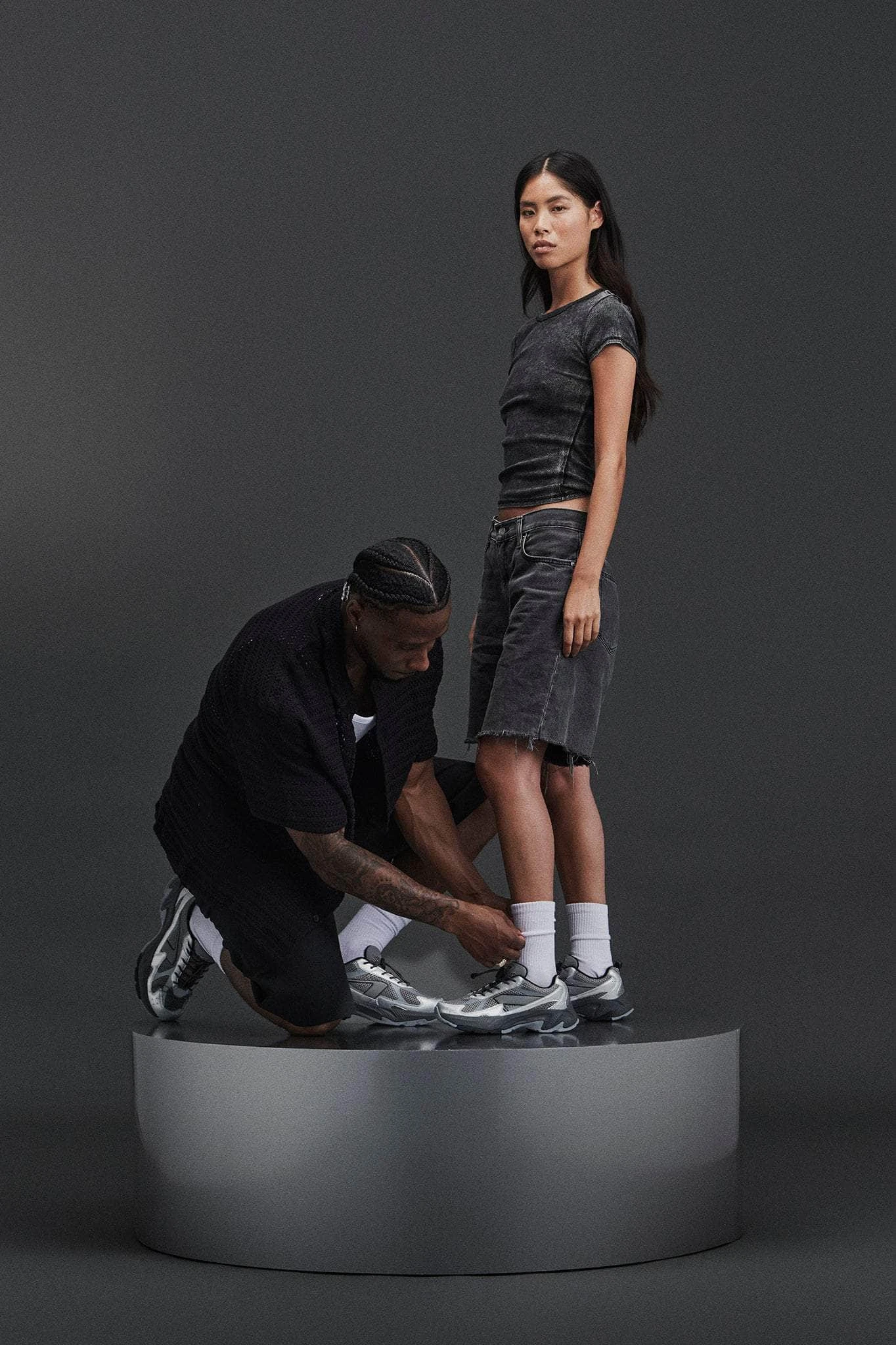 Forma Runner | Grey Silver | Women 9 Forma Runner | Grey Silver | Women - Image 7