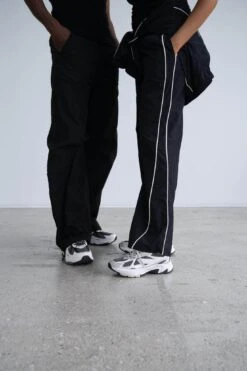 Forma Runner | White Black | Men -ARKK SALE SHOP Forma Runner White Black Men Forma Runner EL5950 1088 M 7