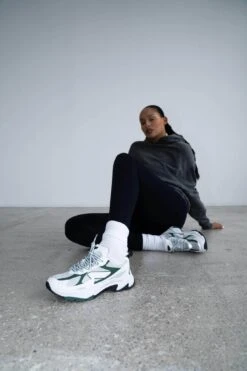 Forma Runner | White Green | Women -ARKK SALE SHOP Forma Runner White Green Women Forma Runner EL5950 1086 W 6